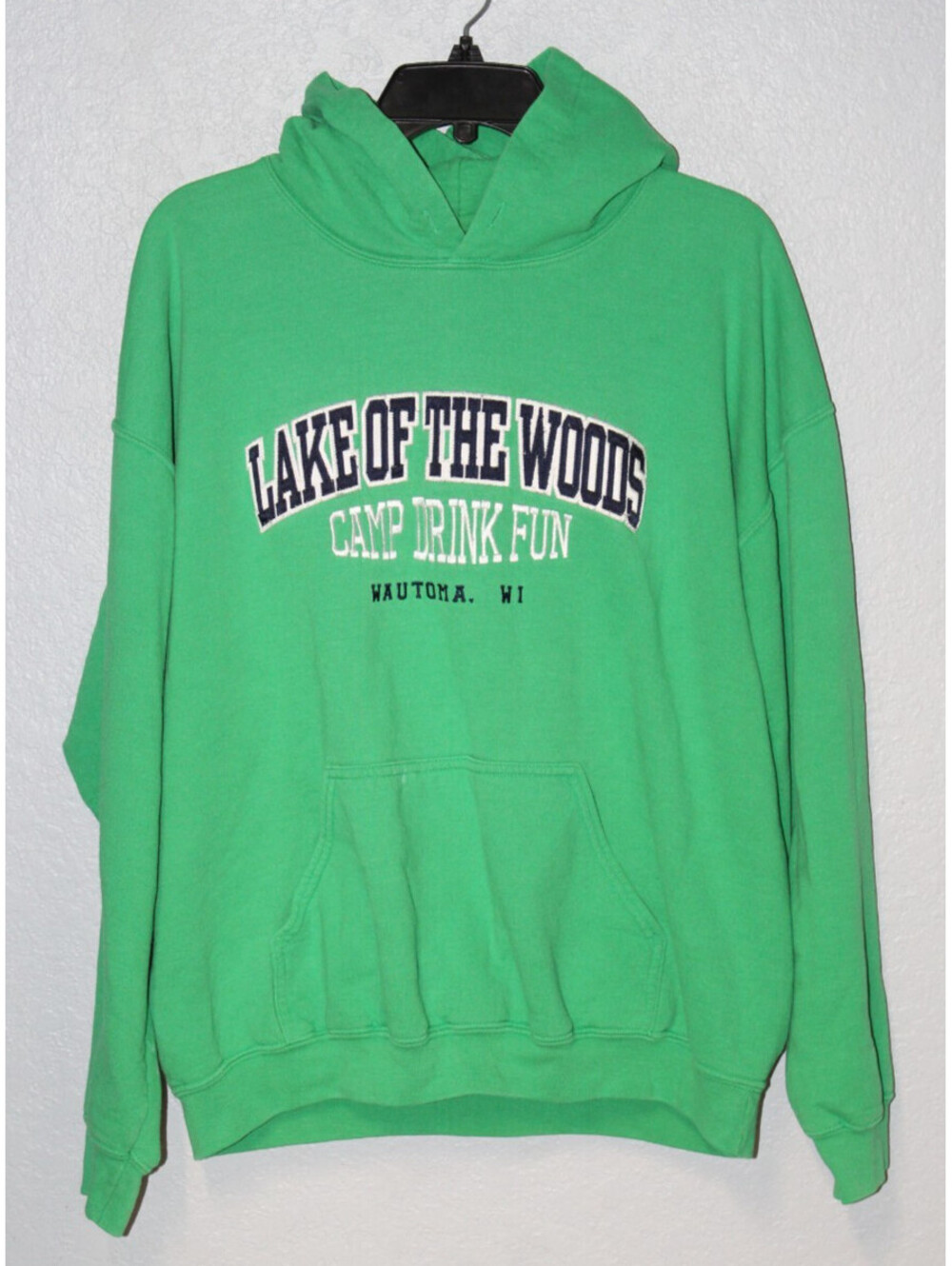 VINTAGE 90's LAKE OF THE WOODS Sewn Hoodie Sweatshirt Men LARGE Wautoma, WI